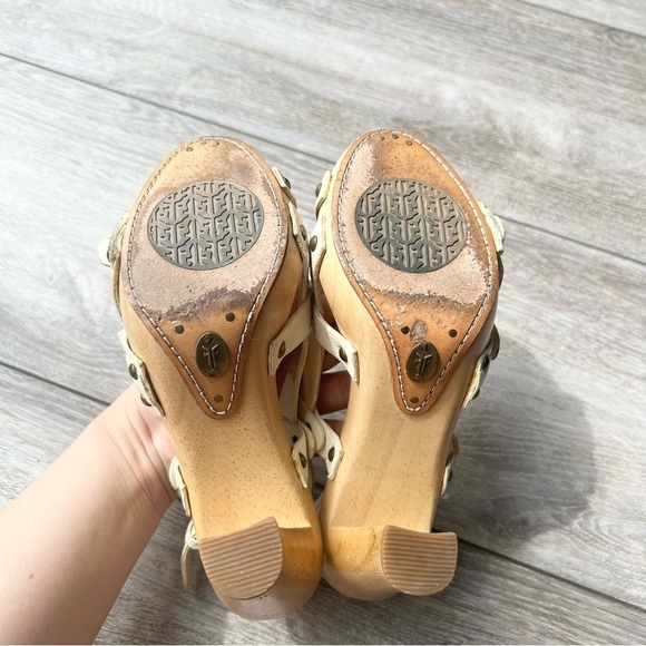 Frye Dolly Buckle Wood Sandals in White - Picture 11 of 16